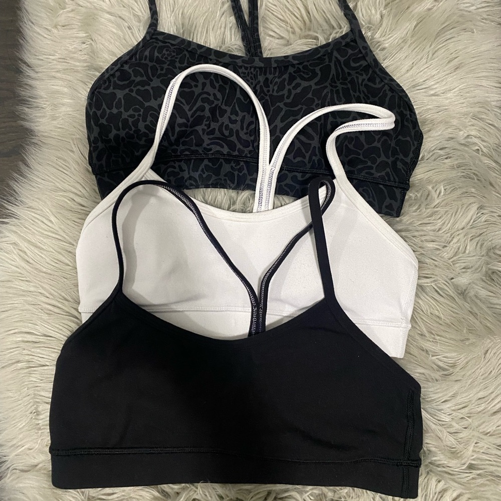 Lululemon sports bra size 6